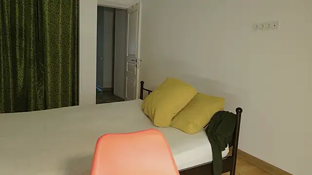 VioletCatt online show from October 31, 6:39 am