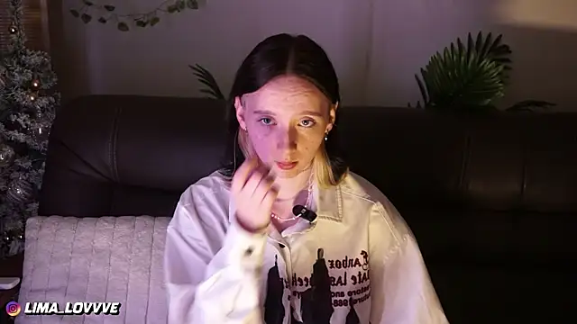 LimaLexxx online show from December 22, 5:16 pm