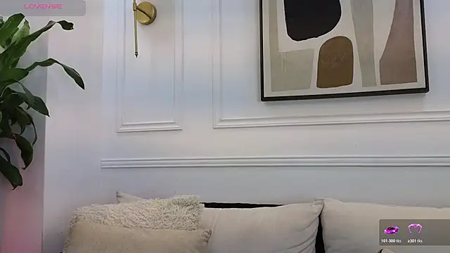 Mia thompson 19 online show from February 24, 7:34 pm