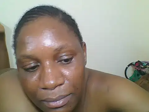 Prettyface25 online show from March 1, 2:17 pm