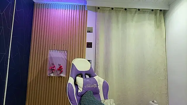 Cataleyalove ADY online show from December 18, 3:11 am