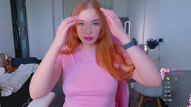 cinnabon girls online show from May 24, 1:54 pm