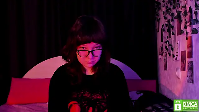 dreamgirllovee online show from November 20, 1:17 am