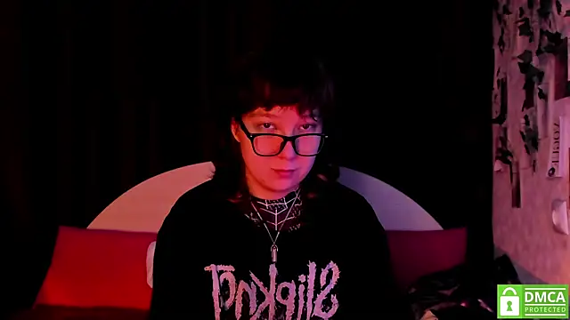 dreamgirllovee online show from October 30, 1:41 am