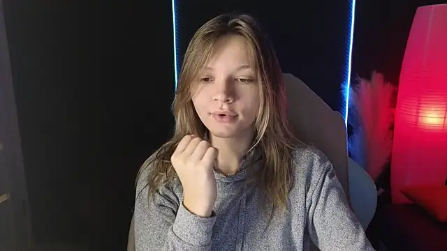 LitaBrom online show from September 15, 1:58 am