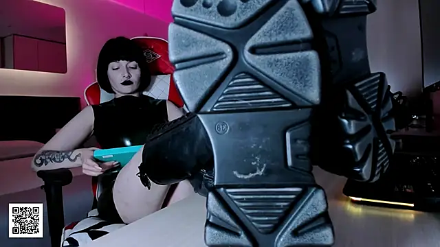  Goddess Misha  online show from November 26, 11:17 pm