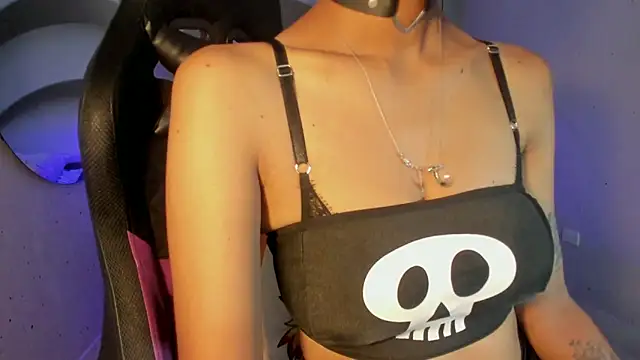 IamNayuta online show from November 13, 8:30 pm