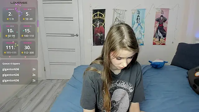 Snapshot of JorRoger chatting on October 10, 7:02 am JorRoger online show from October 10, 7:02 am