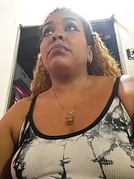 ELLA KELLY online show from February 26, 12:04 pm