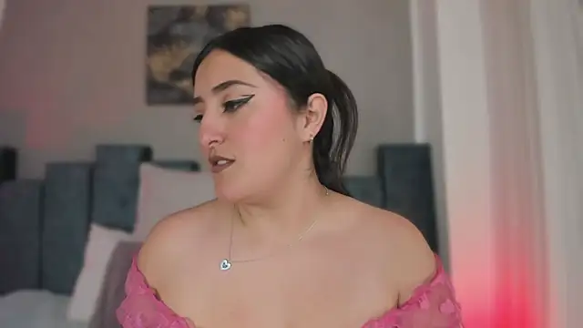 Kathia Morelli online show from February 21, 12:39 pm