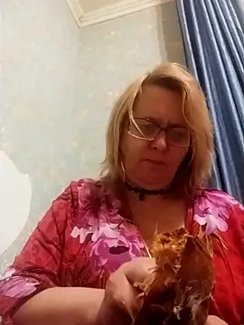 Forest-Lady online show from December 18, 1:38 pm