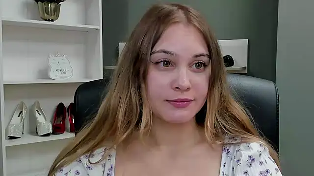 kitty valeria online show from October 22, 8:58 pm