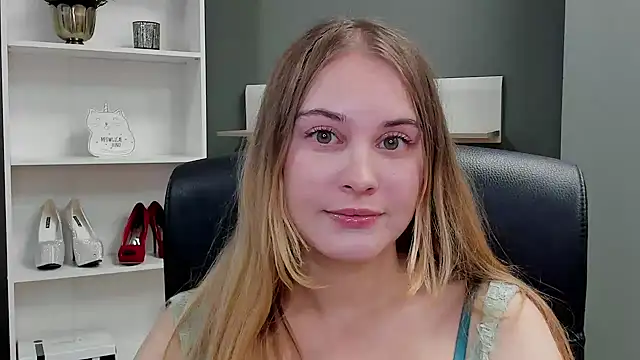 kitty valeria online show from September 29, 8:36 pm