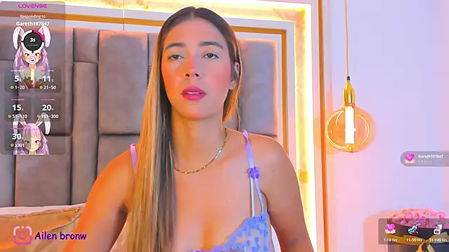 elianabrown online show from November 5, 10:59 pm