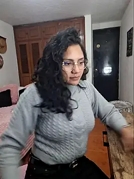 Thaliacooper  online show from September 20, 11:36 pm