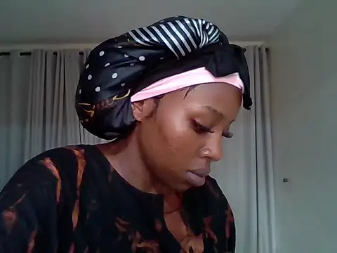 Queen loveer online show from May 27, 10:23 am