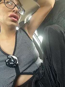 myloveforyouu online show from November 9, 5:09 pm