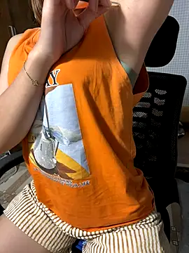 Girllikesexx2 online show from September 25, 7:40 am