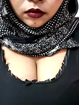 Indian-Nazia online show from October 31, 6:34 pm