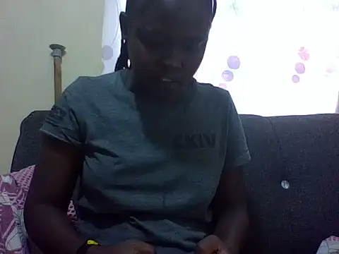 Sweetcecie01 online show from April 11, 2:54 pm