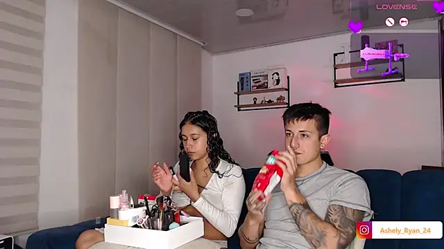 ashely ryan24 online show from January 17, 12:40 am