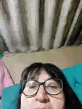 clarita 01 online show from November 4, 11:26 am