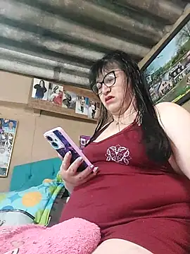 Snapshot of clarita_01 chatting on October 20, 11:35 am clarita 01 online show from October 20, 11:35 am