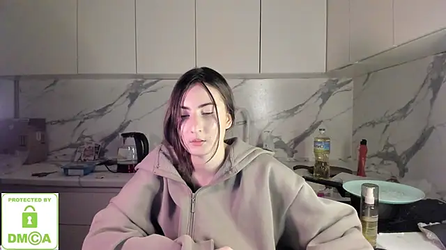 Ayesha Thebestt online show from January 7, 4:43 pm