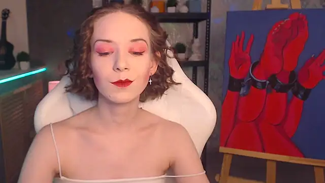 Snapshot of FascinatingEyess chatting on October 9, 6:23 pm FascinatingEyess online show from October 9, 6:23 pm