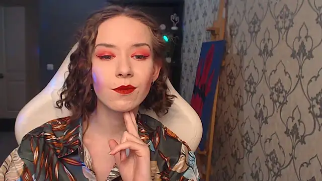 FascinatingEyess online show from May 23, 8:29 pm