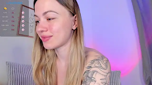 damn cutie online show from March 3, 2:12 pm