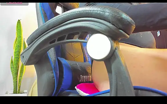 jessicaJonss online show from February 15, 9:25 pm