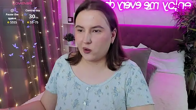 FeralPeach online show from January 7, 7:23 am