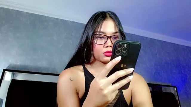 JasmineMore online show from March 27, 9:37 pm