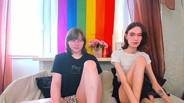 Calvin and Kevin online show from June 16, 4:24 am