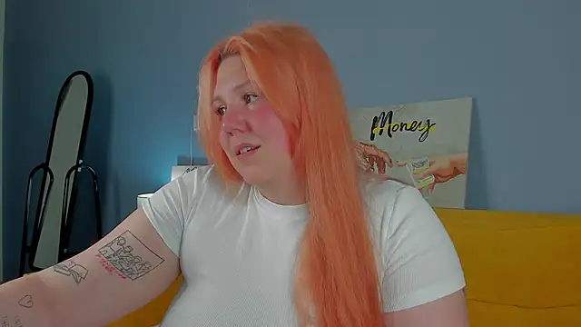 Snapshot of Ruth_Oliver chatting on September 19, 8:13 am Ruth Oliver online show from September 19, 8:13 am
