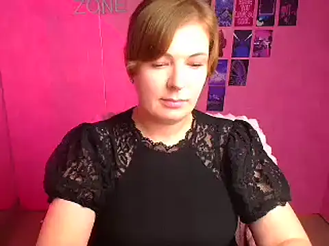 Snapshot of Lissmilf chatting on October 18, 11:46 am Lissmilf online show from October 18, 11:46 am