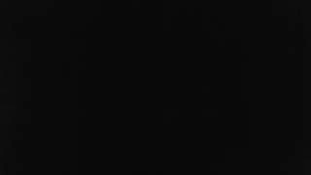 Kim and Mia online show from November 4, 4:01 pm