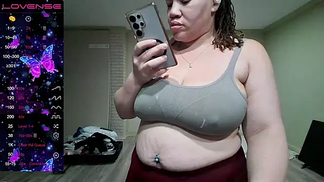 Milfshakecafe online show from September 18, 12:31 am