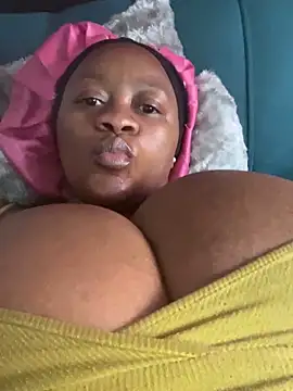 Chubbykarisma27 online show from October 16, 12:19 pm