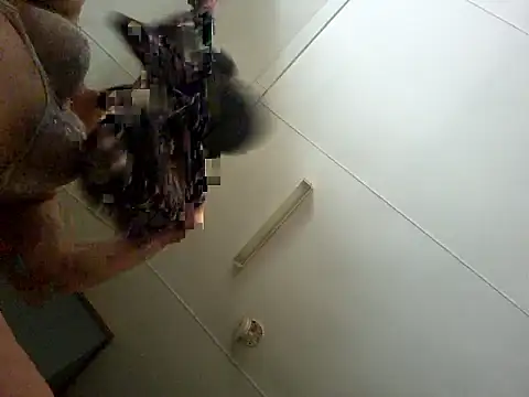 Off the Lesh online show from February 12, 3:30 am