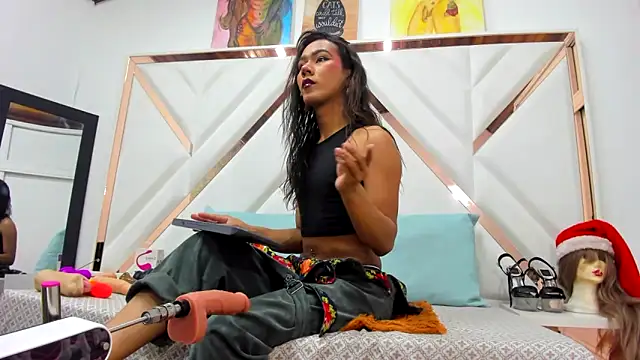 Scarlett Hot5 online show from December 2, 6:43 pm