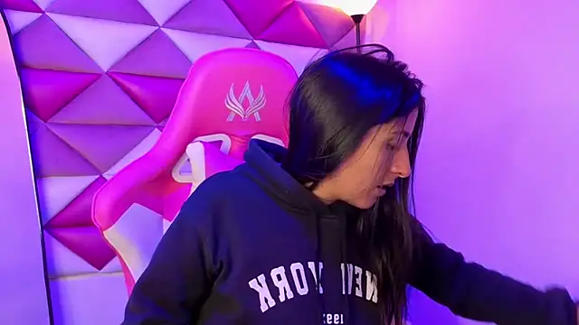 Cameron cutte online show from February 11, 2:47 am