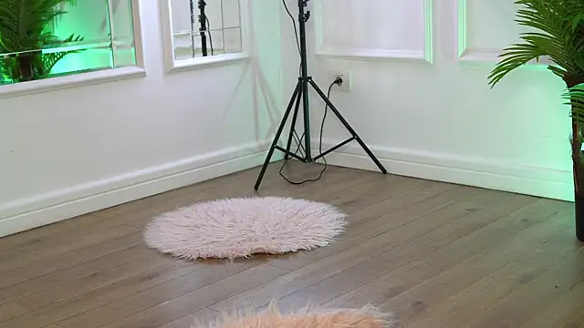 Cherrysweett online show from September 12, 6:14 am