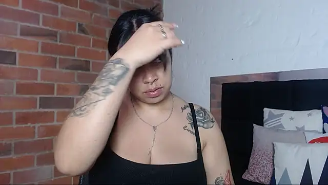 salome  hills1 online show from September 10, 7:14 pm