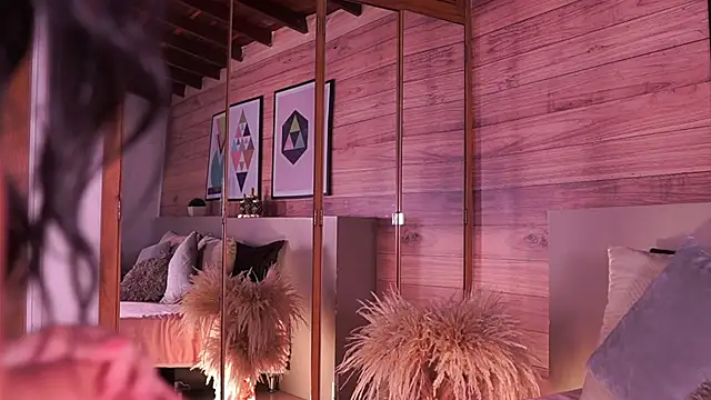 IzzyWild online show from January 13, 11:47 am