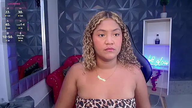 Cristal War online show from February 1, 10:19 pm