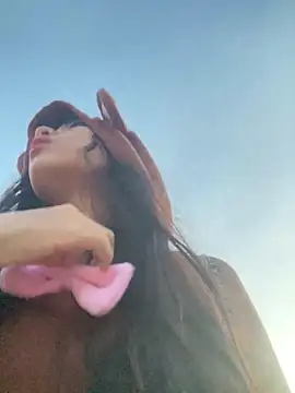 RoomExotic11 online show from February 25, 11:09 am