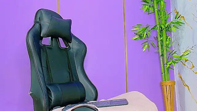 scarlet-jonesx online show from November 4, 3:00 am