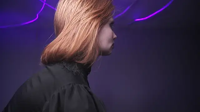 Snapshot of ginger_hugs chatting on October 12, 10:34 pm ginger hugs online show from October 12, 10:34 pm